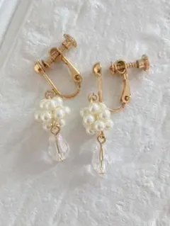 ハンドメイド イヤリング パールボール 雫 ガラス 小ぶり