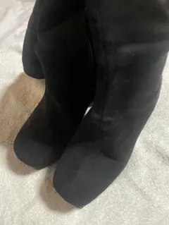 黒 ニーハイブーツ 厚底