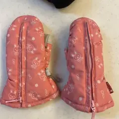 Item thumbnail for item e6f31acb-e1fc-4e8c-963c-55cec8be7732