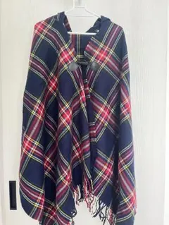 【美品】フード付き　ストール　赤チェック　マフラー　美品　防寒対策