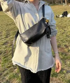 《本革/220g》ボックスショルダーバッグ