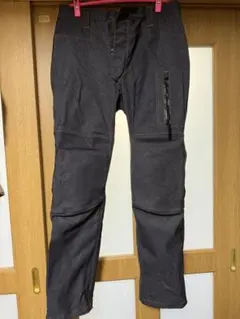 Item thumbnail for item e1f10b3c-b159-42b8-adbc-f94c17b3b5a2