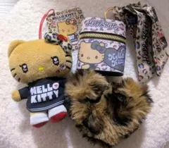 ハローキティ　ミニマスコットギャル　日焼け　スカーフ付きチャームポーチ