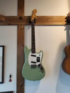 Fender Player II Series Mustangのサムネイル