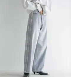 ローリーズファーム　ＣＯＮＥ／ワイドストレートパンツ　 美品