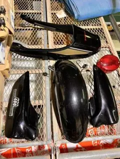 ゼファー400外装セット　サイドカバーZ2仕様