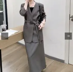 3/19まで値下げ価格で販売/セットアップスーツ