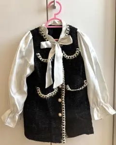 リボン付き黒ツイードドレス