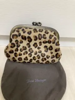《美品》アンメールキャレ　　がま口財布　ハラコのサムネイル