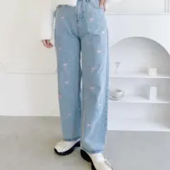Loueme ハート刺繍デザインデニムパンツのサムネイル