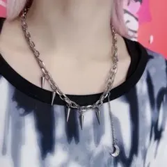NieR CRESCENT MOON SPIKE NECKLACE