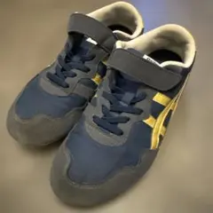 オニツカタイガー　セラーノ　22㎝