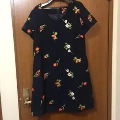 【新品】ウール調 ダークネイビー 花柄刺繍ワンピース M