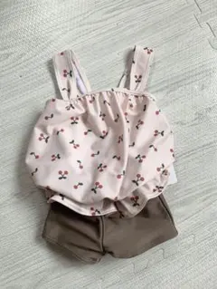 新品タグ付き　さくらんぼ柄　水着　スウィムウェア　90