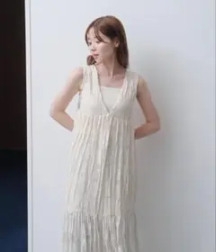 Kastane シアージャガードレースノースリワンピース アイボリー