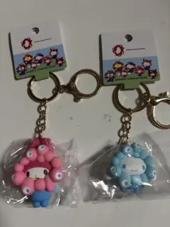 ミャクミャク　パステルカラー　立体なりきりキーホルダー　シナモン　マイメロ　2点