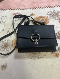 ショルダーバッグ　HARE