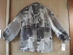 ☆　未使用　ミセス用ブラウス　　タグつき　日本製　☆