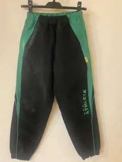 Item thumbnail for item 7f7ae3b3-edaa-440e-98bd-618e281693a0