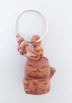 猫柄　猫雑貨　猫グッズ　木製　招き猫　キーホルダー　まねき猫　縁起物　福　ねこ