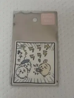 ちいかわ　スマホに貼れるサイズのクリアステッカー　うさぎ ウララ