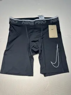 NIKE PRO ブラックショートパンツ