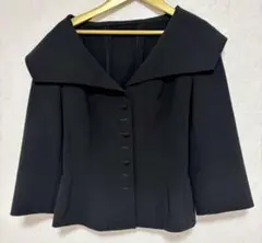 黒ジャケットのサムネイル