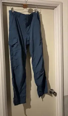 アウトドアパンツ カーゴパンツ ブルー
