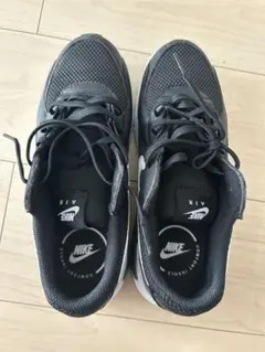 NIKE AIR MAXブラックスニーカー