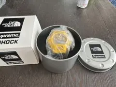 【未使用】G-SHOCK Supreme THE NORTH FACE コラボのサムネイル