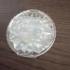 キャンメイク むにゅっとハイライター 04