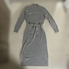 【美品】GUニットワンピース グレー　S