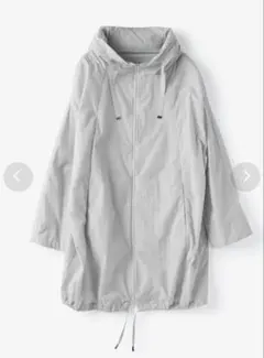 DoCLASSE グレー フード付きブルゾンパーカー　薄手　梅雨時限定SALEのサムネイル