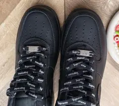 Supreme nike Air Force 1 low black