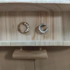 美品エテハグカフ　イヤリング　パール　ゴールドと錫のパールカフセット