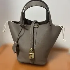 VEICE】極美品 レザー キューブバッグ ハンド スカーフ カデナ キー付 