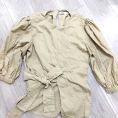 ZARA ベージュ ７分袖 シャツ Sサイズ