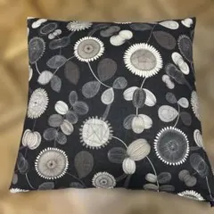 QUARTER REPORT クッション中材+クッションカバー　60×60cmのサムネイル