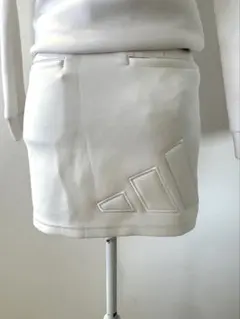 adidas ホワイト スカート レディース