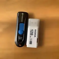 Transcend 64GB & KIOXIA 128GB USBメモリセット