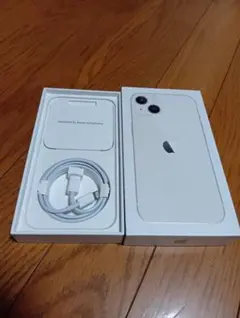 Apple iPhone 13ホワイト Lightningケーブル　純正品