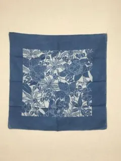 藍染　型染め　ハンカチ （綿、53cm×53cm）①