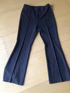 UNIQLO スマートフレアパンツ