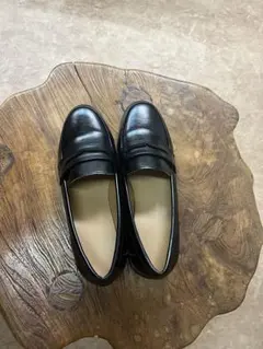 ブラックローファー