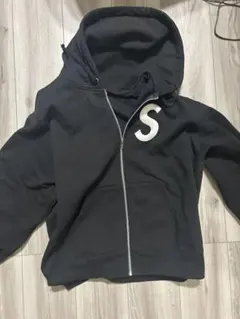 2026年最新】supreme ジップパーカー sロゴの人気アイテム - メルカリ