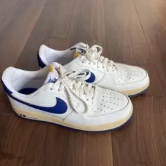 Nike Air Force 1 ホワイト/ネイビー