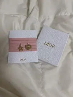 Dior 星と月チャーム付きブレスレット