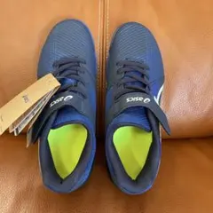 ASICS LAZERBEAM ネイビー スニーカー　23㎝