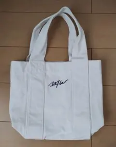 ダブルティー　WTW ホワイト キャンバス トートバッグ
