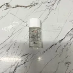 Dior スノーライト エッセンス ローション 〈薬用化粧水〉 15ml